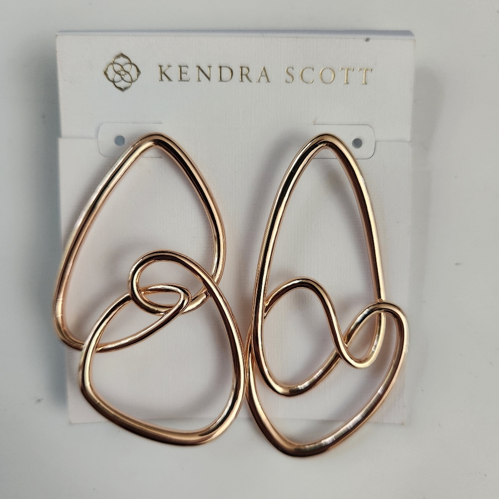 Kendra Scott Gold Heart Earrings